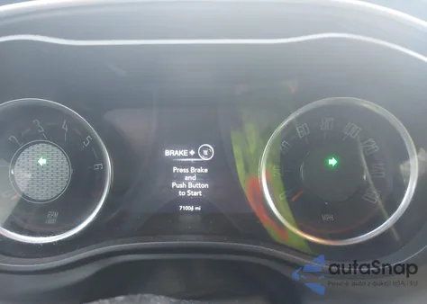 2019 Dodge Challenger Sxt Awd z USA, uszkodzony, nr VIN 2C3CDZGG6KH706515